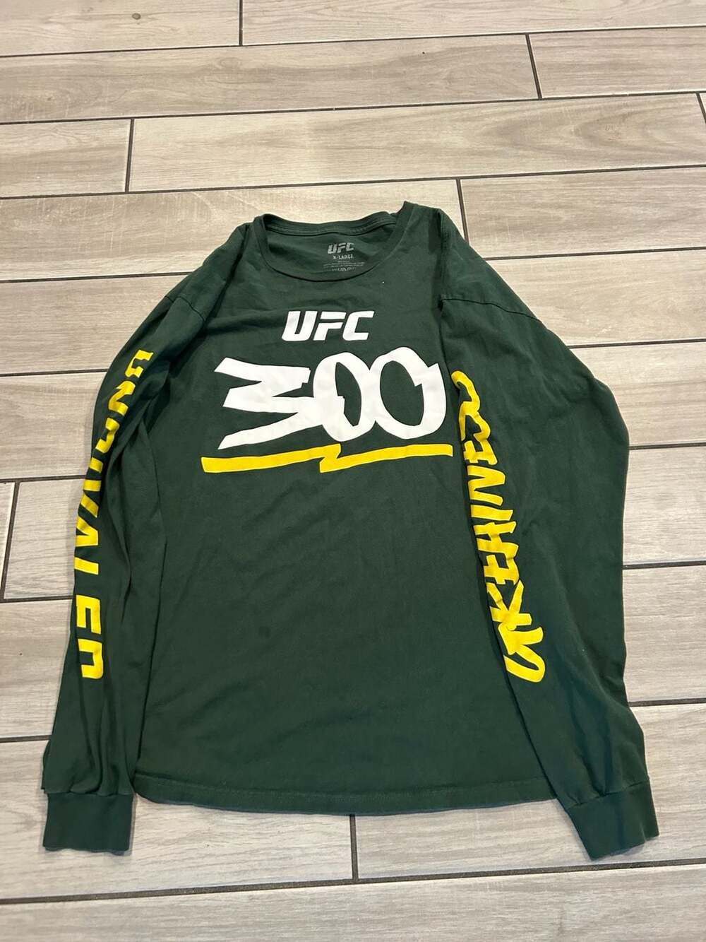 UFC UFC 300 Long Sleeve T-Shirt X-Large Green